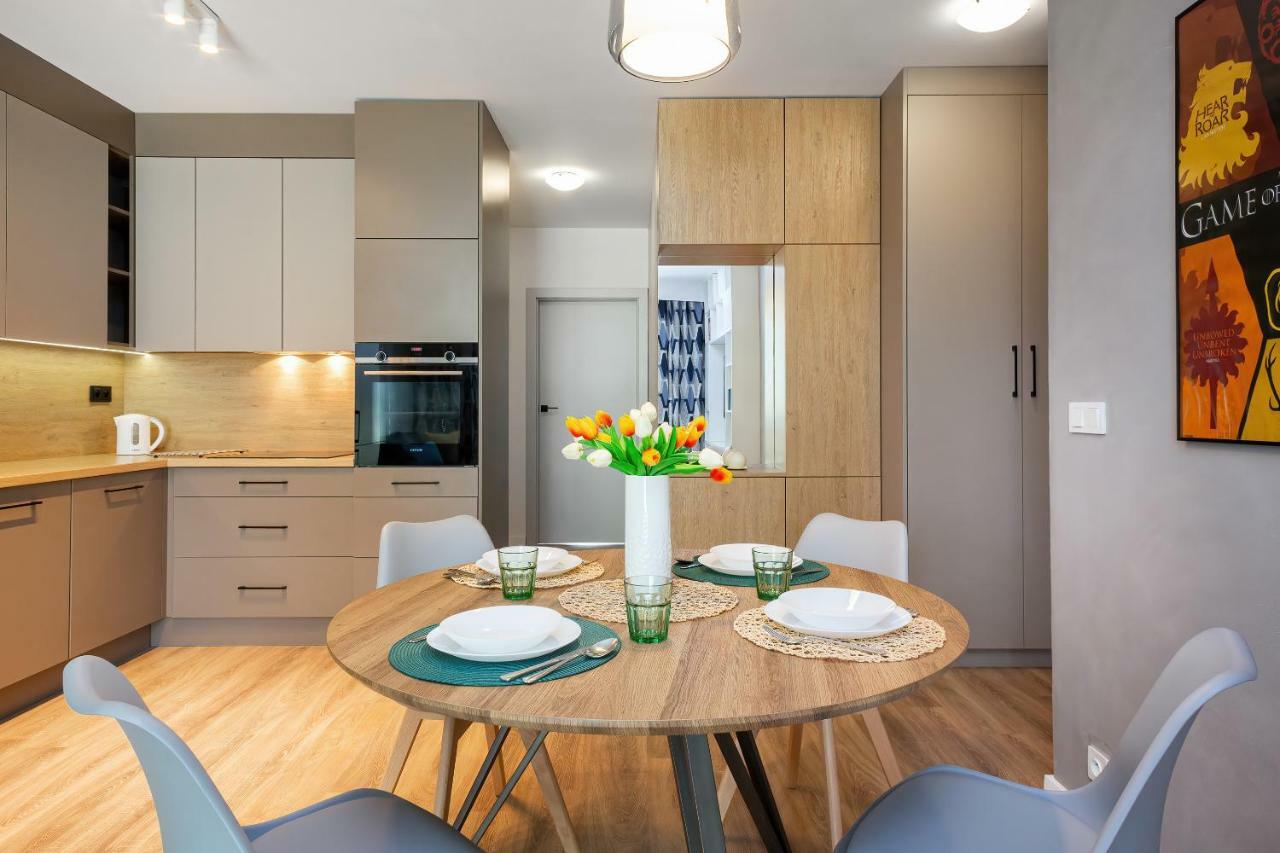 Fort Wola Apartments Warsaw By Noclegi Renters Habitación foto